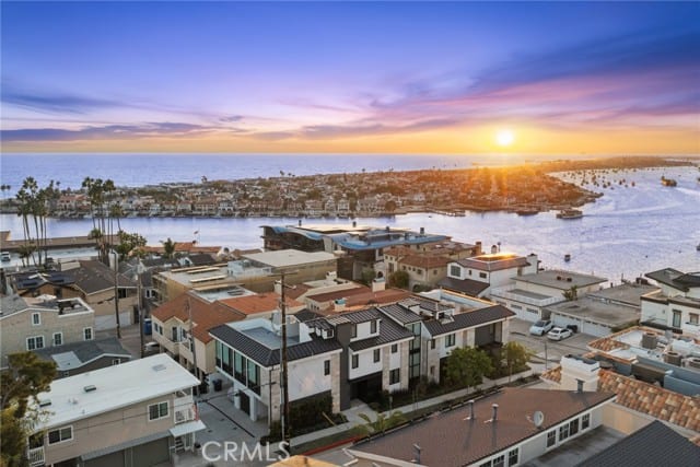 2501 Seaview Avenue, Corona del Mar, CA 92625