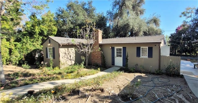 1845 North Santa Anita