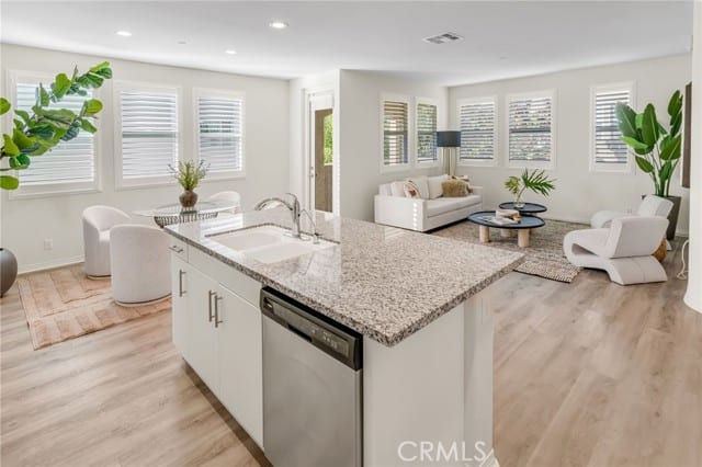 928 East Twill Court