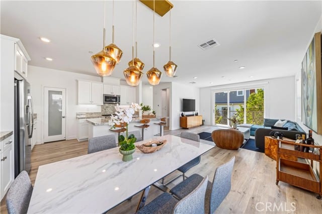 233 Carmona, Lake Forest, CA 92630