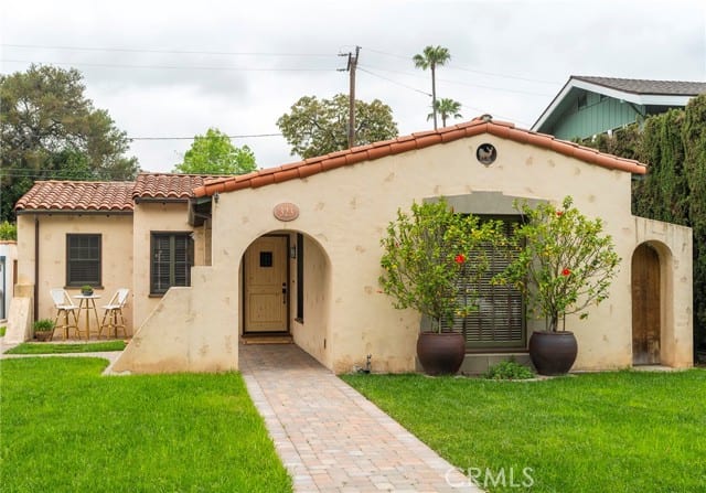 323 South Citron Street