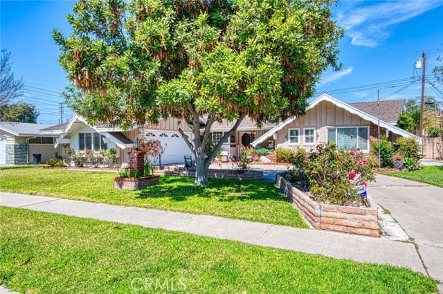 2661 West Chanticleer Road