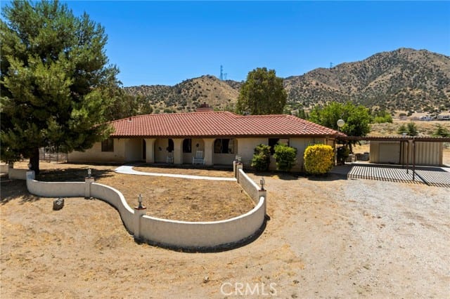 902 Searchlight Ranch Road