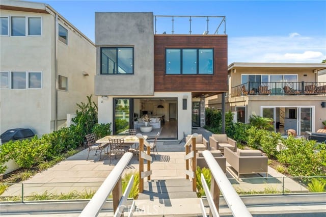 4014 Channel Place, Newport Beach, CA 92663
