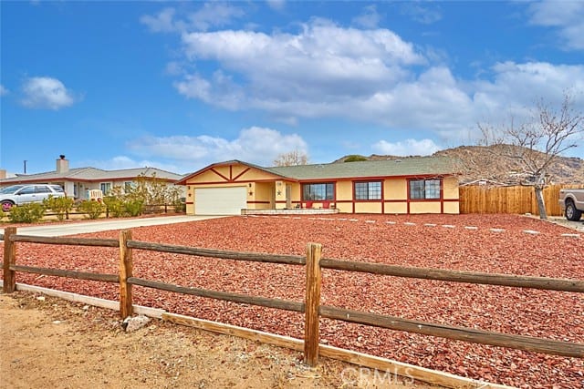 17465 Mesquite Road