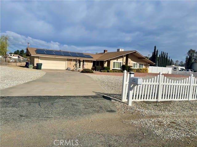 14170 Hopi Road