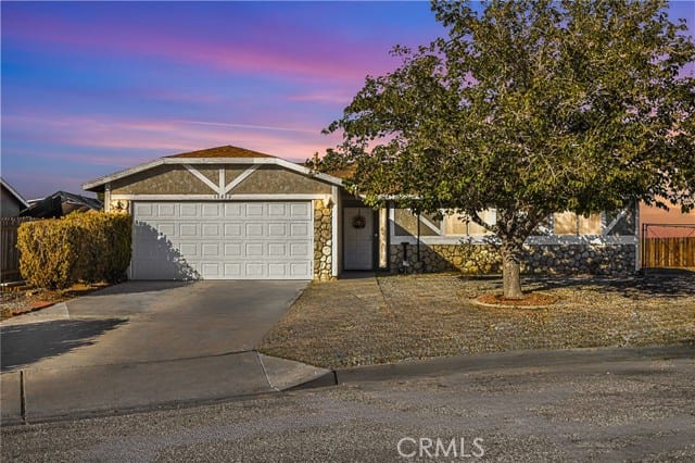 10450 Cimmeron Trail