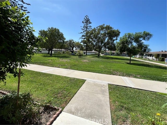 13751 Saint Andrews, 35J, Seal Beach, CA 90740