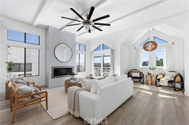 1245 8th Street, Hermosa Beach, CA 90254