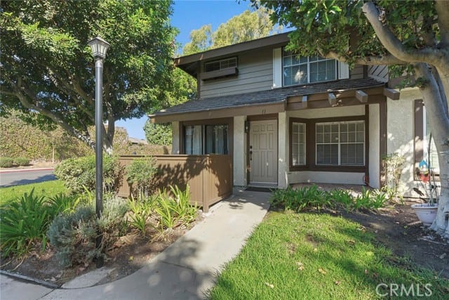 2398 South Willowbrook Lane