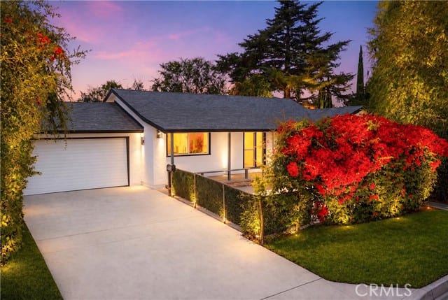 6759 North Golden West, Arcadia, CA 91007