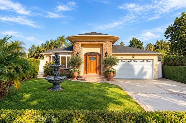 1404 North Naomi Street, Burbank, CA 91505