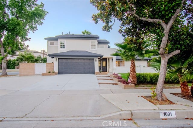 1601 Beechwood, Fullerton, CA 92835
