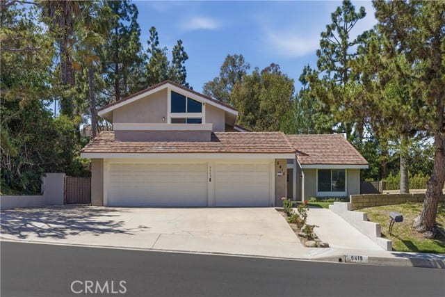 5415 East Willowick Circle