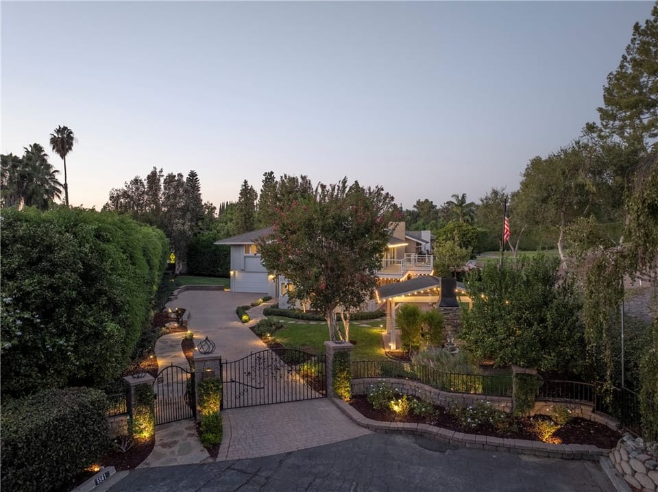 5561 Orchard