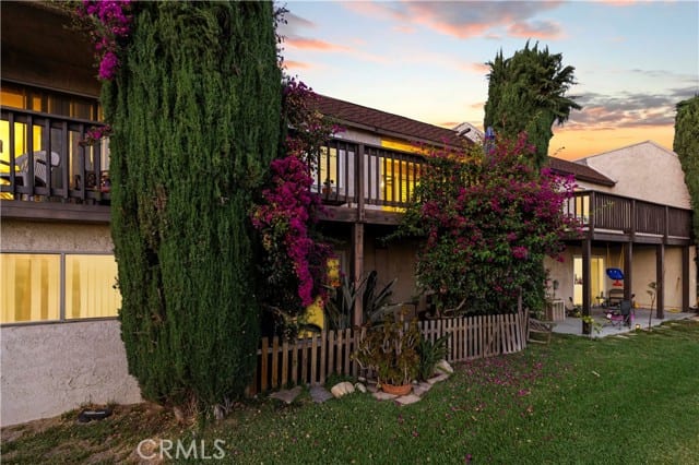 15614 Crestview Lane, 63, Granada Hills, CA 91344