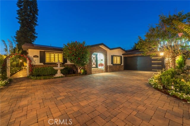 1861 West Chalet