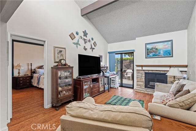 1639 South Heritage Circle