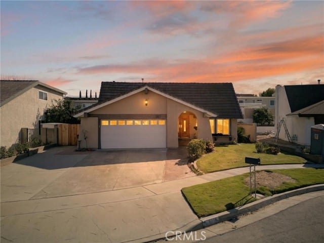 6116 East Paseo Rio Azul