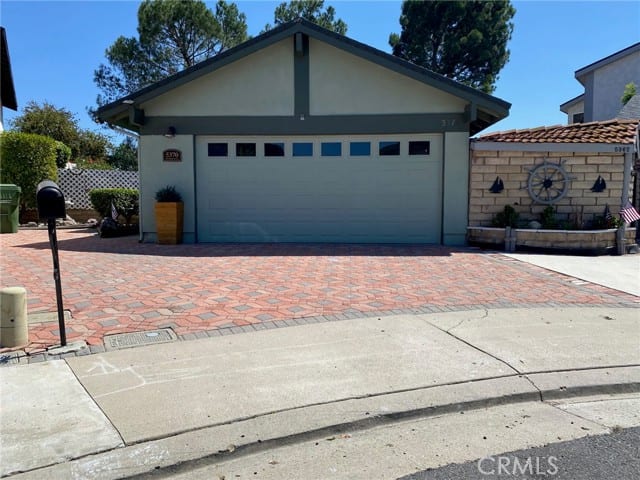 5370 Captains Place