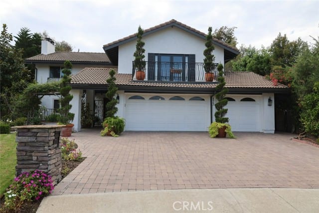 423 South Westridge