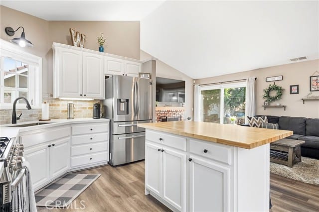 8492 East Saratoga Street, Anaheim Hills, CA 92808