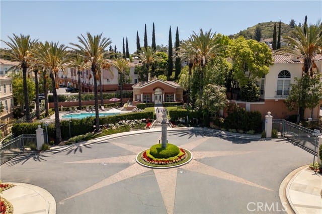 1050 South Rossano Way