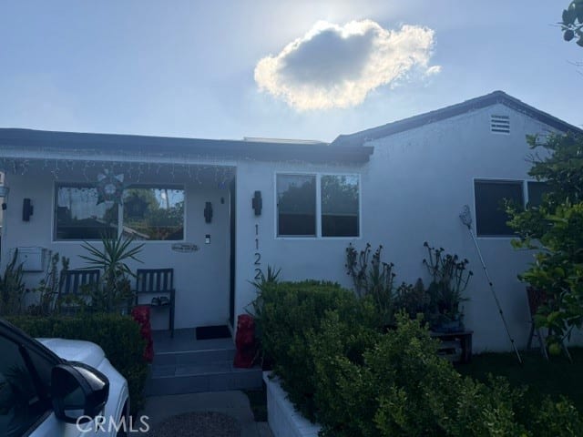 1122 North Beachwood, Burbank, CA 91506