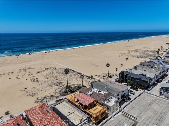 306 East Oceanfront