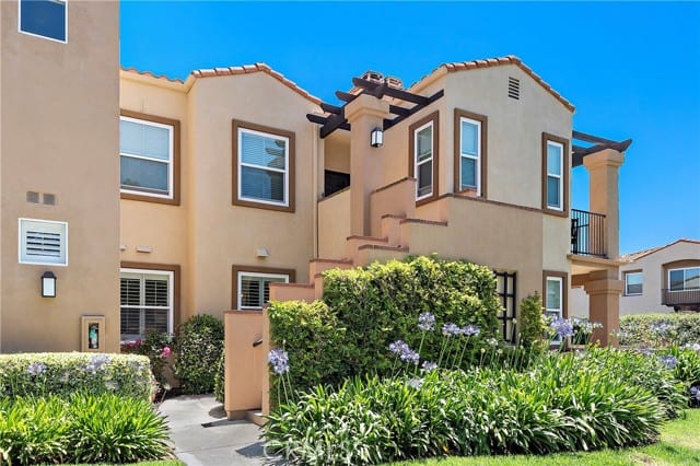 100 Verdin Lane