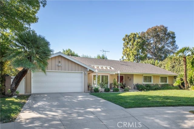 19260 Calahan Street, Northridge, CA 91324