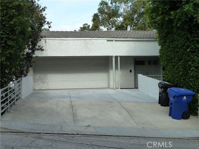 4939 Medina Drive, Woodland Hills, CA 91364