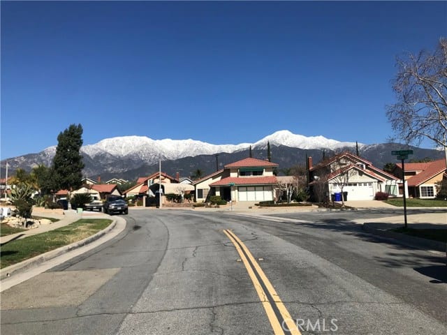 6992 La Dona Drive