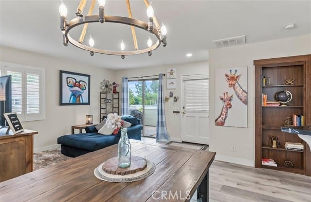 46 Cambria Ln