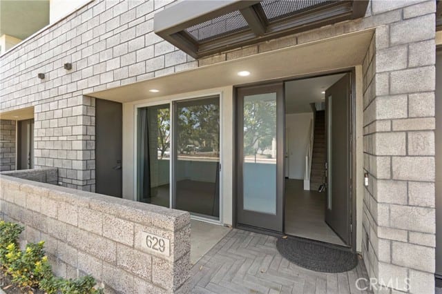 629 West 17th, Costa Mesa, CA 92627