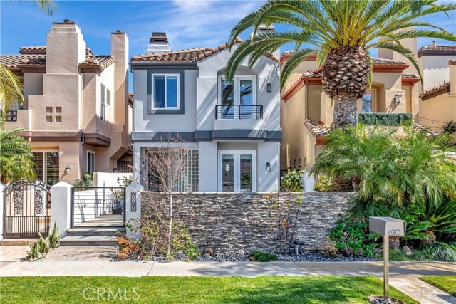 620 22nd Street, Huntington Beach, CA 92648