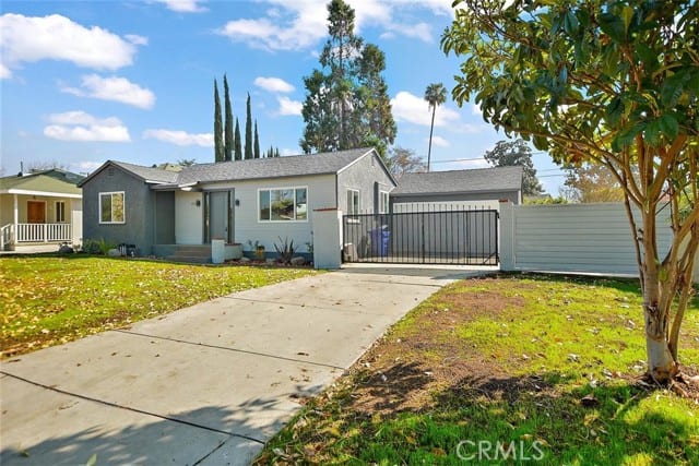 2824 Fairgreen Avenue