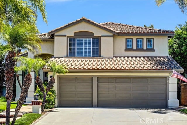 4 Larkspur