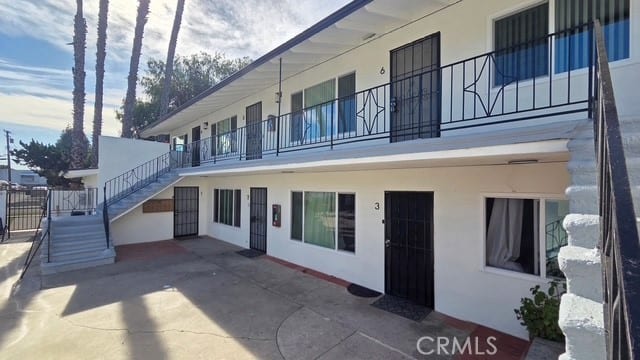 1803 West Sumac
