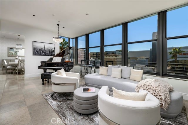 345 East Colorado Boulevard, 404, Pasadena, CA 91101