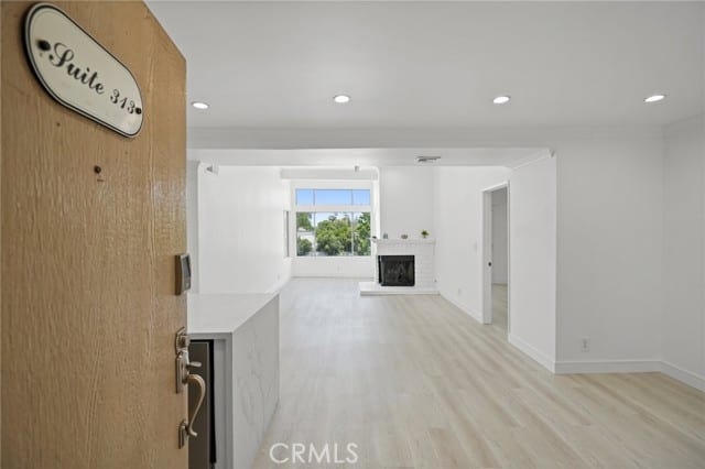 7800 Topanga Canyon Boulevard, 313, Canoga Park, CA 91304