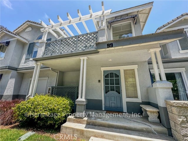 99 Carlsbad Lane