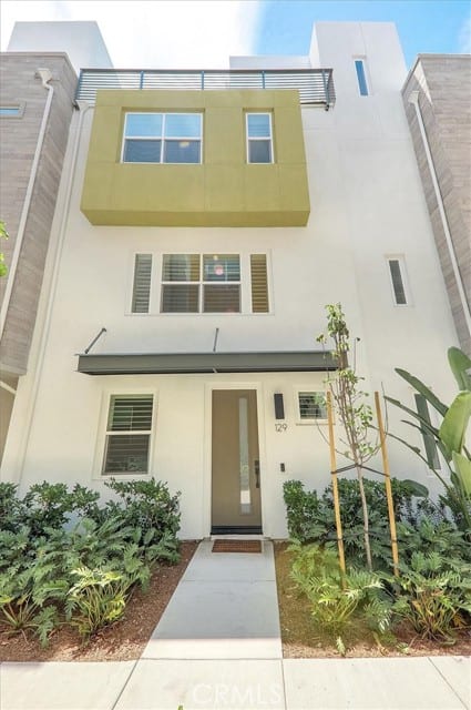 987 East Mason Lane