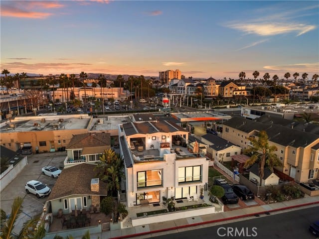 506 Clubhouse Avenue, Newport Beach, CA 92663