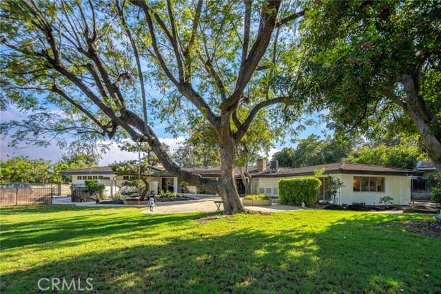 1436 Carmelita Place