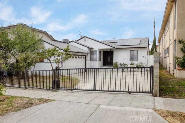 729 East Providencia, Burbank, CA 91501
