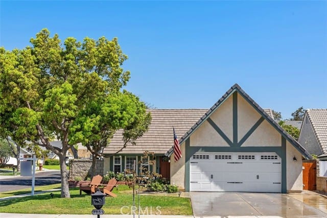7831 East Samantha Circle