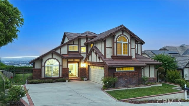 550 South Londerry Lane