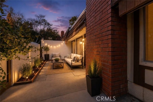 10055 Larwin