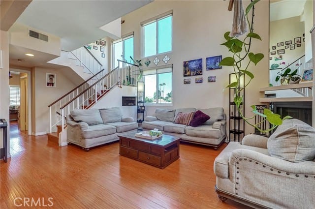 6323 Reseda, 1, Reseda, CA 91335